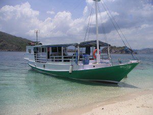 boat-rinca-komodo